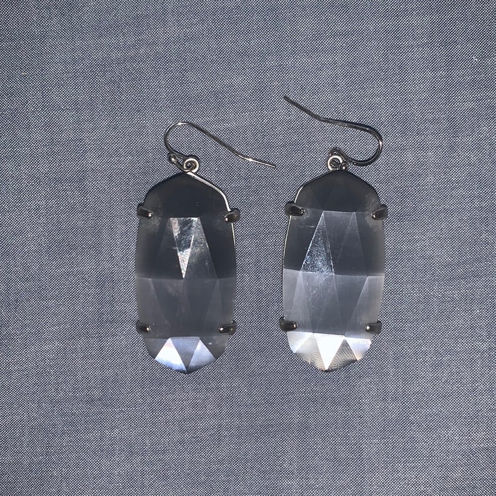 Kendra Scott earnings